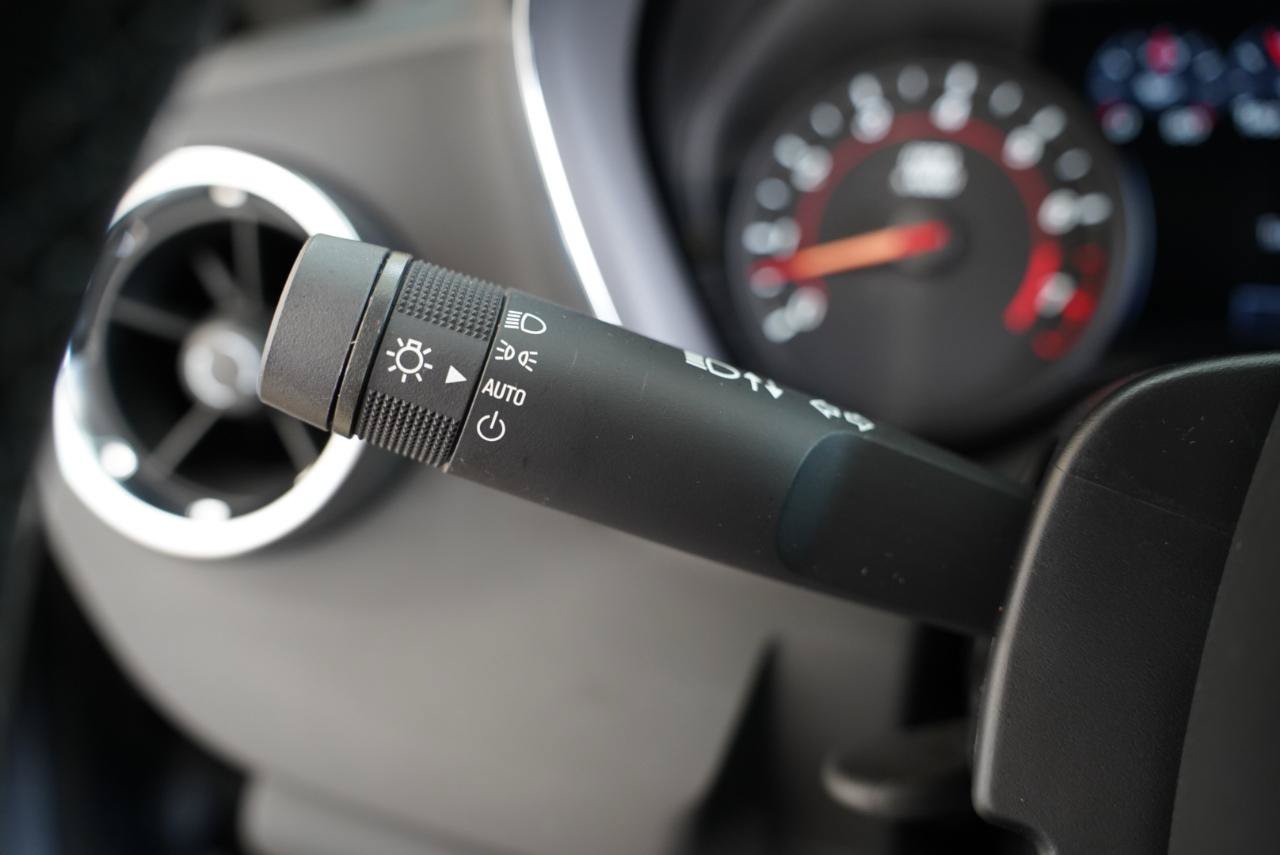 Used 2022 Chevrolet Camaro SS RWD image 13