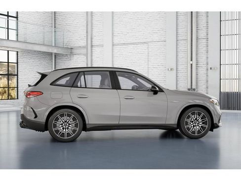 New 2026 Mercedes-Benz GLC 43 AMG 4MATIC image 17