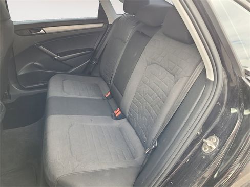 Used 2021 Volkswagen Passat 2.0T S image 13