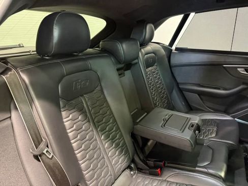 Used 2023 Audi RS Q8 image 30