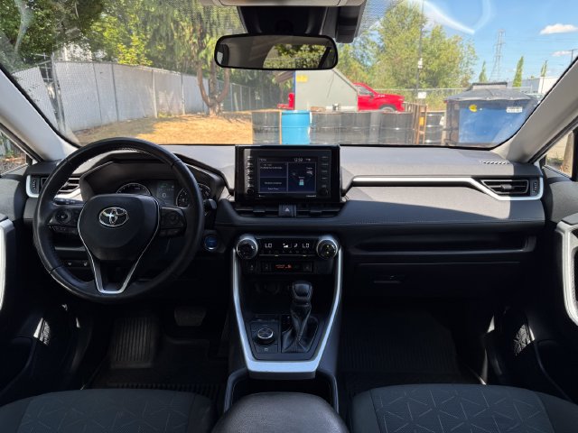 Used 2022 Toyota RAV4 XLE w/ Convenience Package AWD/4WD image 11