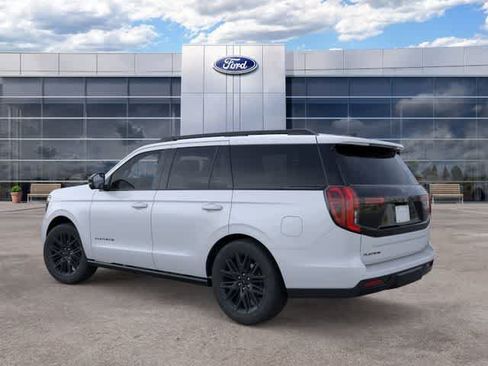 New 2026 Ford Expedition Platinum w/ Stealth Appearance Package AWD/4WD image 4