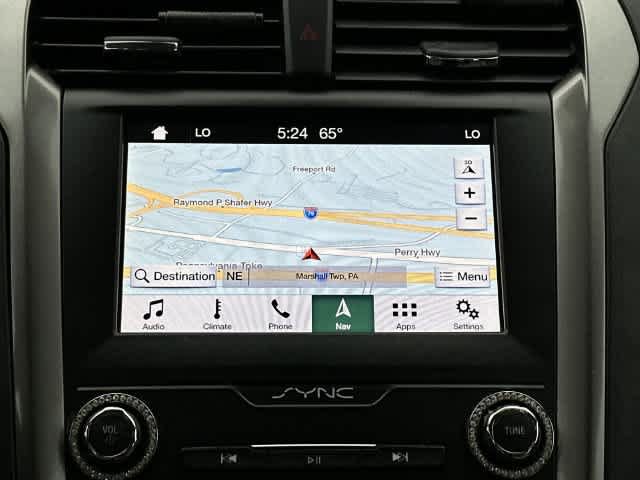 Used 2019 Ford Fusion SE FWD image 13