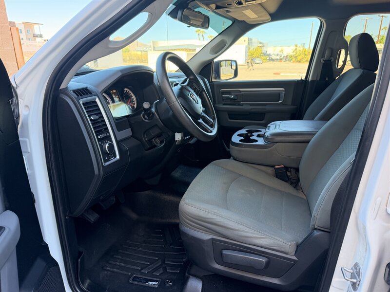 Used 2015 RAM 2500 SLT AWD/4WD image 11