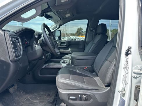 Used 2023 Chevrolet Silverado 3500 LTZ w/ LTZ Plus Package image 7