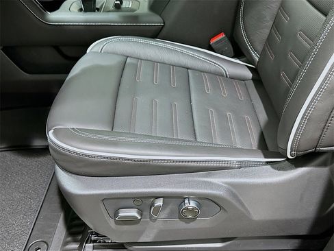 New 2026 GMC Sierra 1500 AT4X image 20