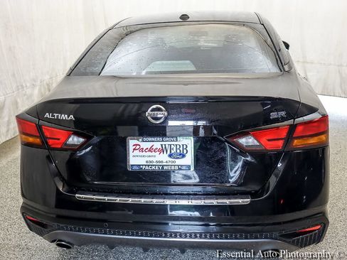 Used 2021 Nissan Altima 2.5 SR w/ SR Premium Package FWD image 6