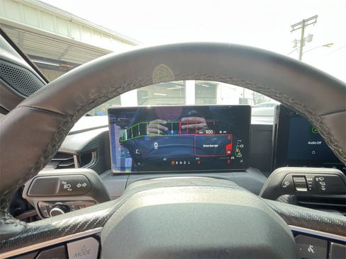 Used 2024 Ford Mustang Coupe image 15