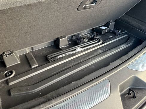 Certified 2023 Cadillac Escalade Sport Platinum image 41