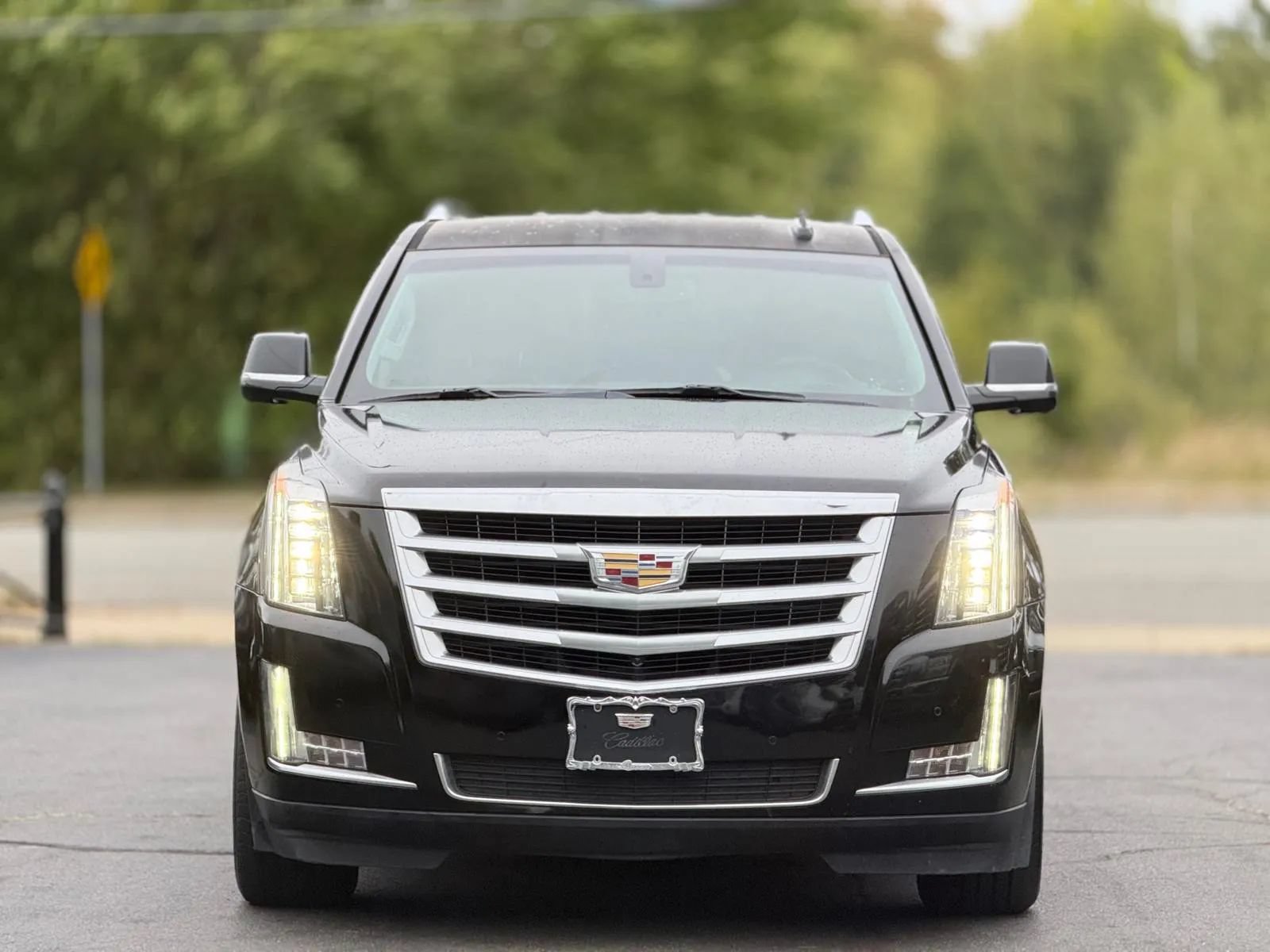 Used 2016 Cadillac Escalade ESV 2WD image 6
