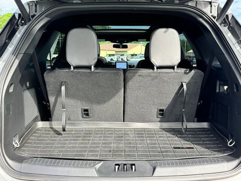 Certified 2023 Ford Explorer ST-Line w/ Class IV Trailer Tow Package AWD/4WD image 30