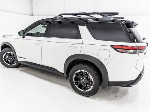 Used 2024 Nissan Pathfinder Rock Creek AWD/4WD image 4