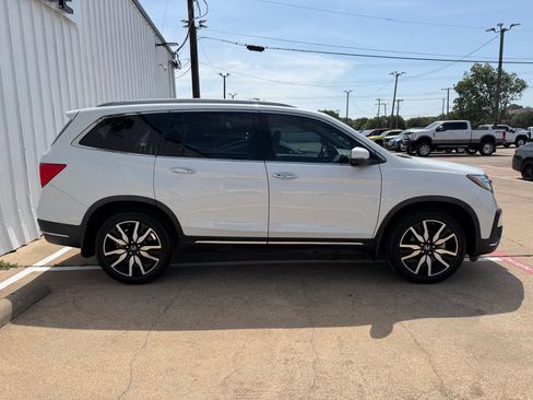 Used 2022 Honda Pilot Touring image 8