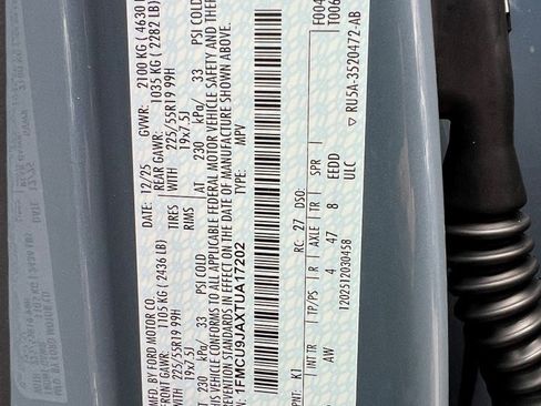 New 2026 Ford Escape Platinum w/ Premium Technology Package image 25