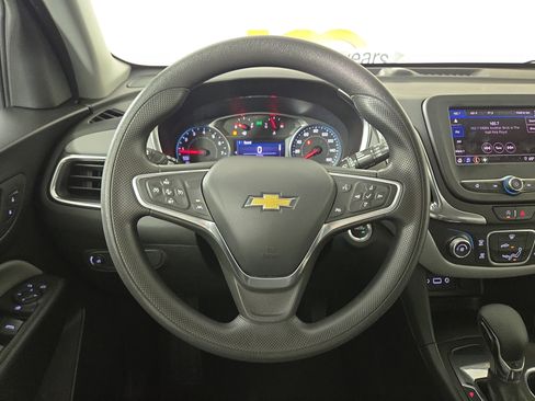 Used 2022 Chevrolet Equinox LS w/ LS Convenience Package image 14