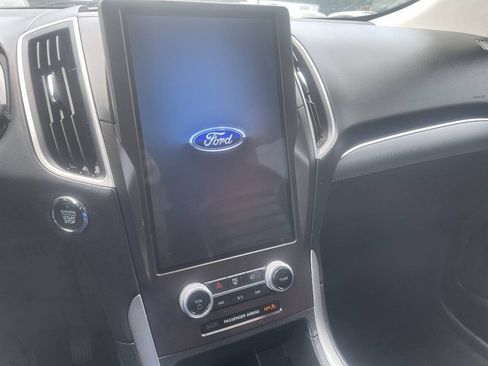 Used 2021 Ford Edge SEL AWD/4WD image 15