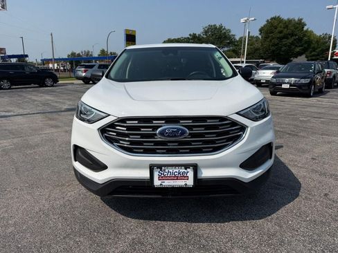 Used 2019 Ford Edge SE FWD image 9
