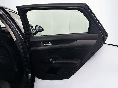 Used 2025 Kia K5 LXS image 29