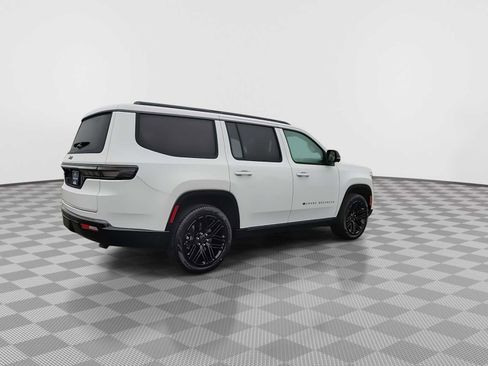 New 2026 Jeep Grand Wagoneer Limited image 8