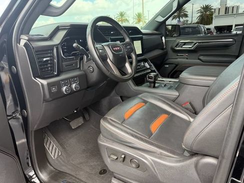 Used 2023 GMC Sierra 1500 AT4 w/ AT4 Preferred Package AWD/4WD image 13