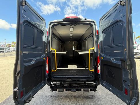 Used 2020 Ford Transit 250 148 High Roof Extended RWD image 5
