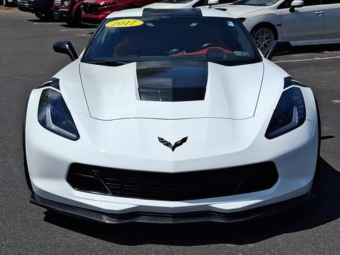 Used 2017 Chevrolet Corvette Grand Sport RWD image 2