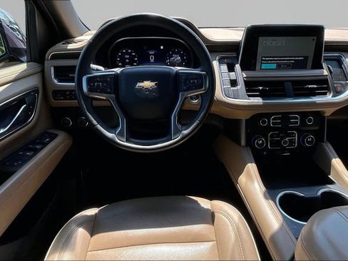 Used 2023 Chevrolet Tahoe Premier w/ Premium Package 2 RWD image 8