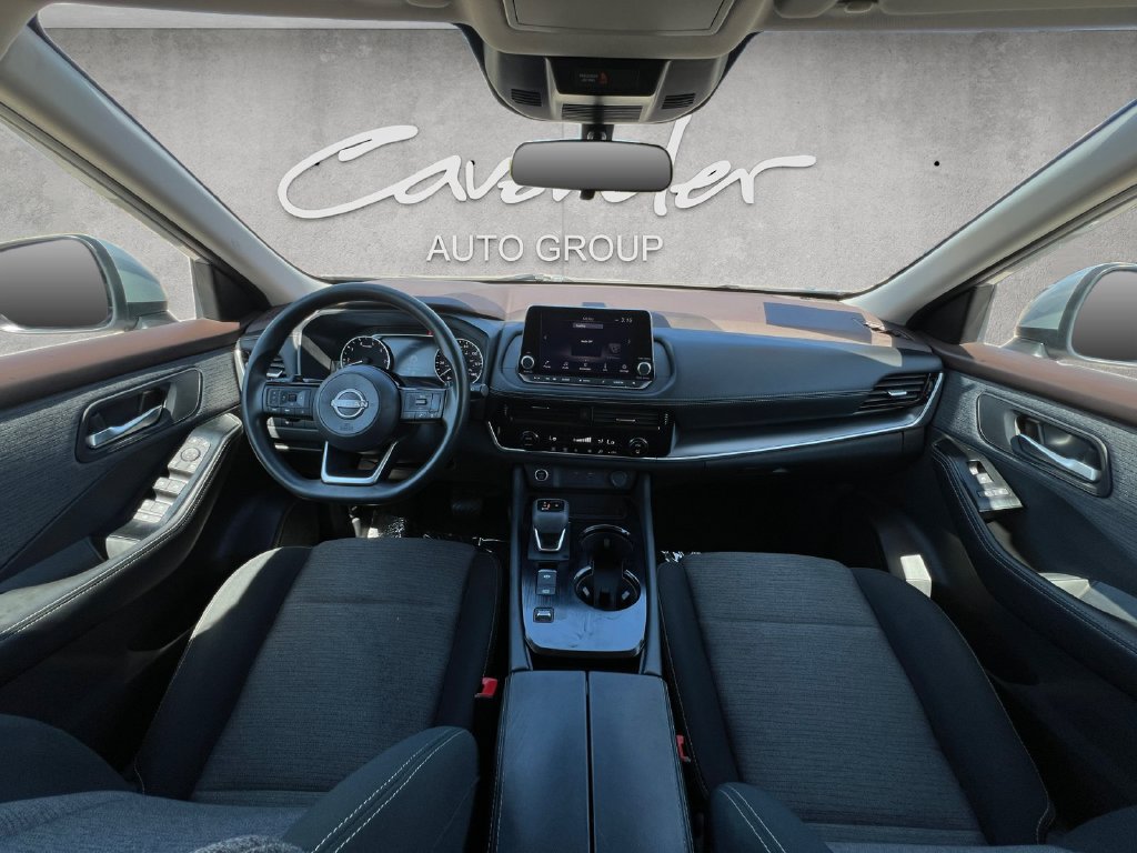 Used 2022 Nissan Rogue SV FWD image 20