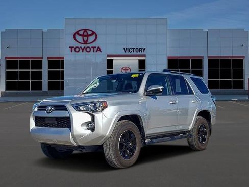 Used 2024 Toyota 4Runner SR5 image 1
