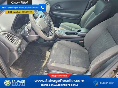 Used 2021 Honda HR-V LX image 9