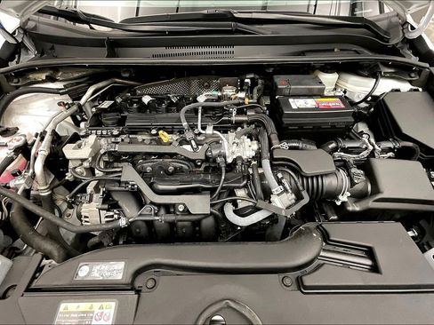 Used 2024 Toyota Corolla SE FWD image 12