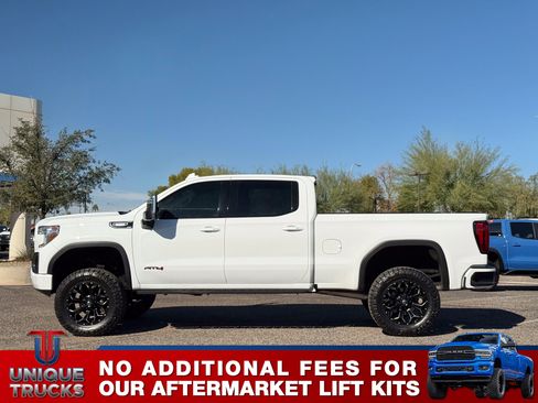 Used 2021 GMC Sierra 1500 AT4 w/ Technology Package image 10