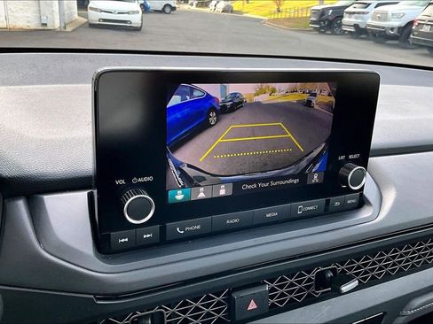 Used 2024 Honda Accord EX image 13