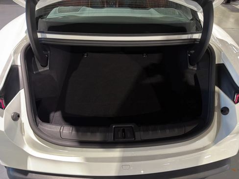 Used 2022 Porsche Taycan RWD image 53