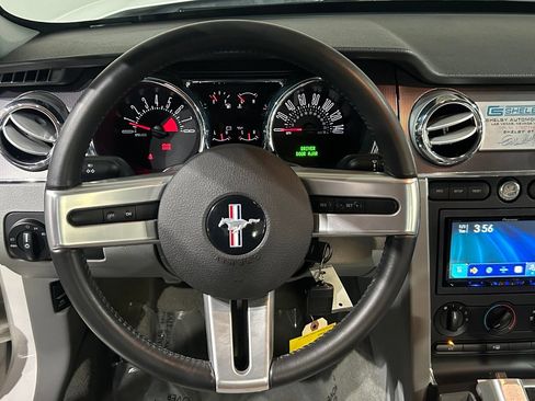 Used 2007 Ford Mustang GT RWD image 50