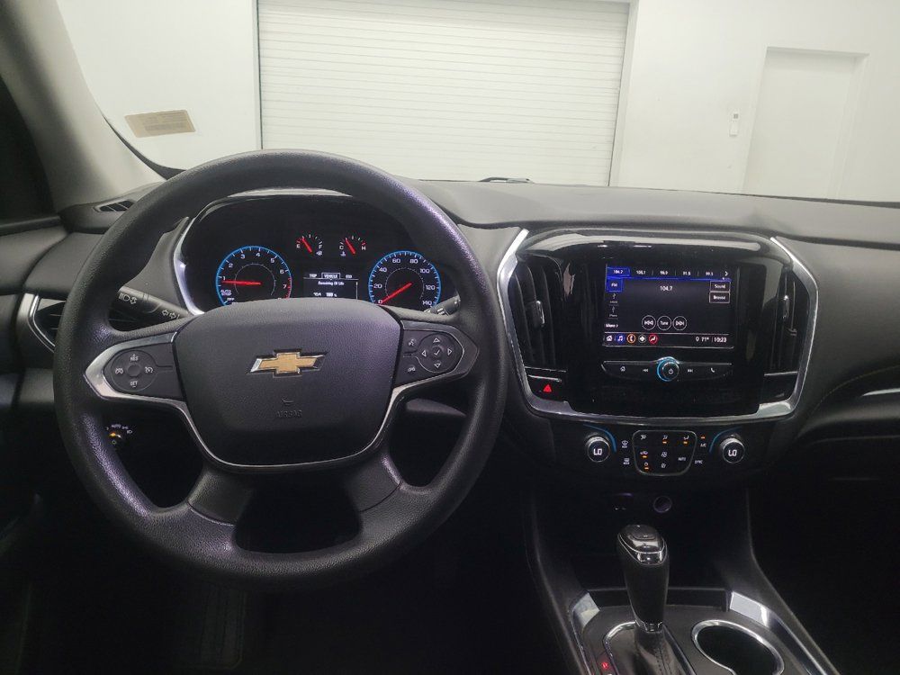 Used 2020 Chevrolet Traverse LS FWD image 22