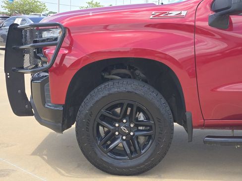Used 2020 Chevrolet Silverado 1500 LT Trail Boss AWD/4WD image 11