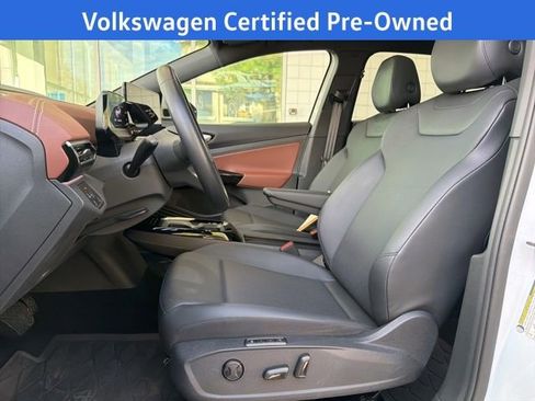 Certified 2022 Volkswagen ID.4 Pro S image 18