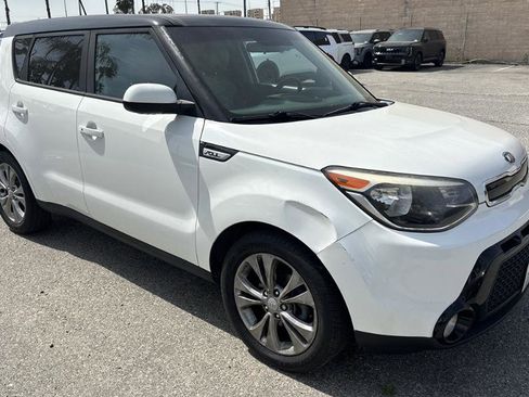 Used 2016 Kia Soul + w/ Primo Package image 3