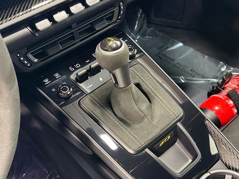 Used 2024 Porsche 911 GT3 image 24