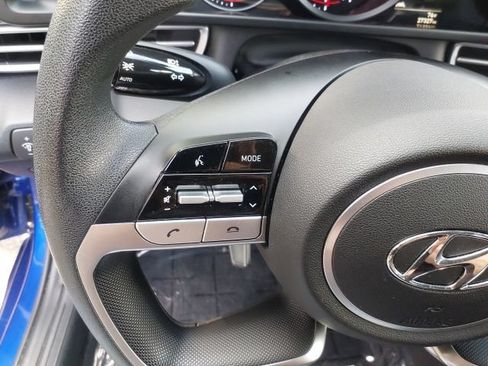 Used 2023 Hyundai Elantra SEL FWD image 25