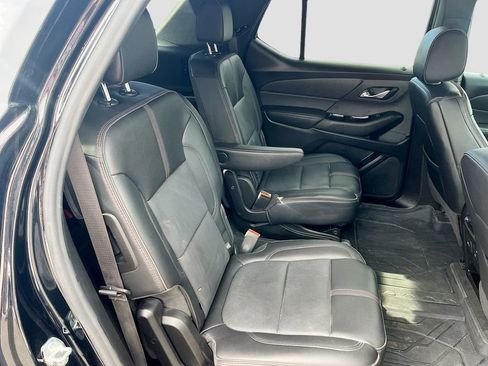 Used 2023 Chevrolet Traverse RS AWD/4WD image 29