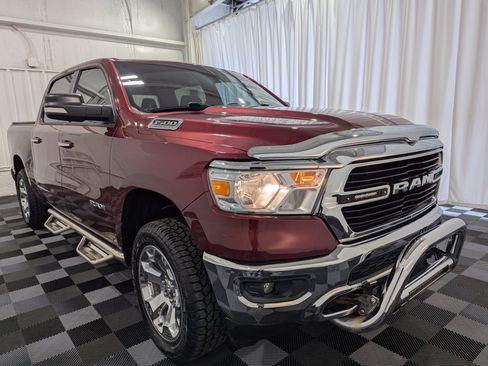 Used 2020 RAM 1500 Big Horn AWD/4WD image 5