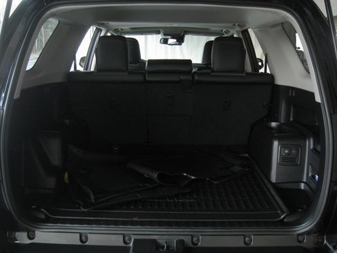 Used 2024 Toyota 4Runner SR5 Premium image 25