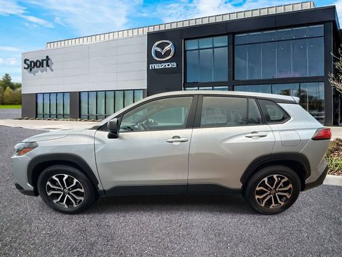 Used 2025 Toyota Corolla Cross S image 7