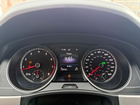 Used 2019 Volkswagen Atlas SE w/ Panoramic Sunroof Package image 14