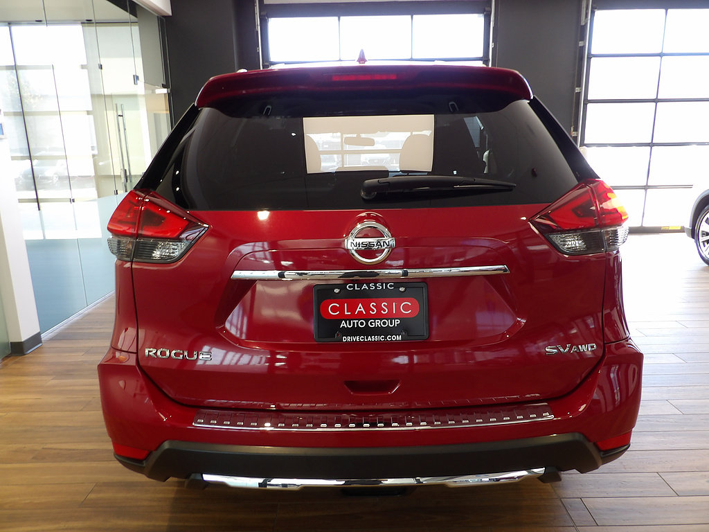 Used 2017 Nissan Rogue SV w/ SV Premium Package AWD/4WD image 7