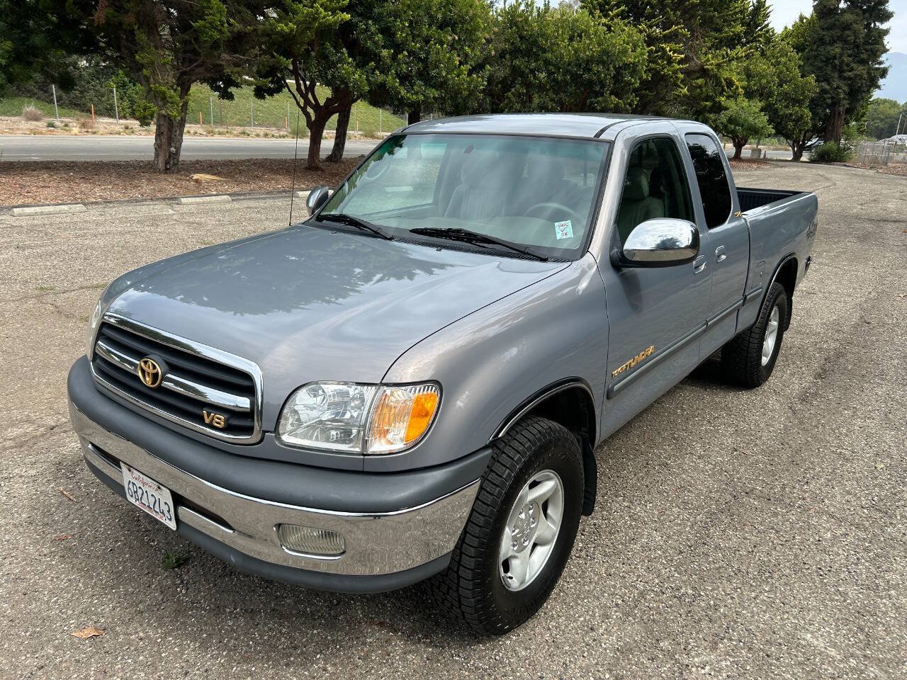 Used 2000 Toyota Tundra SR5 AWD/4WD image 3
