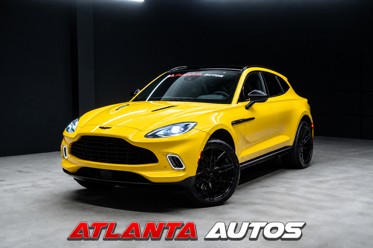 Used 2022 Aston Martin DBX AWD/4WD image 1