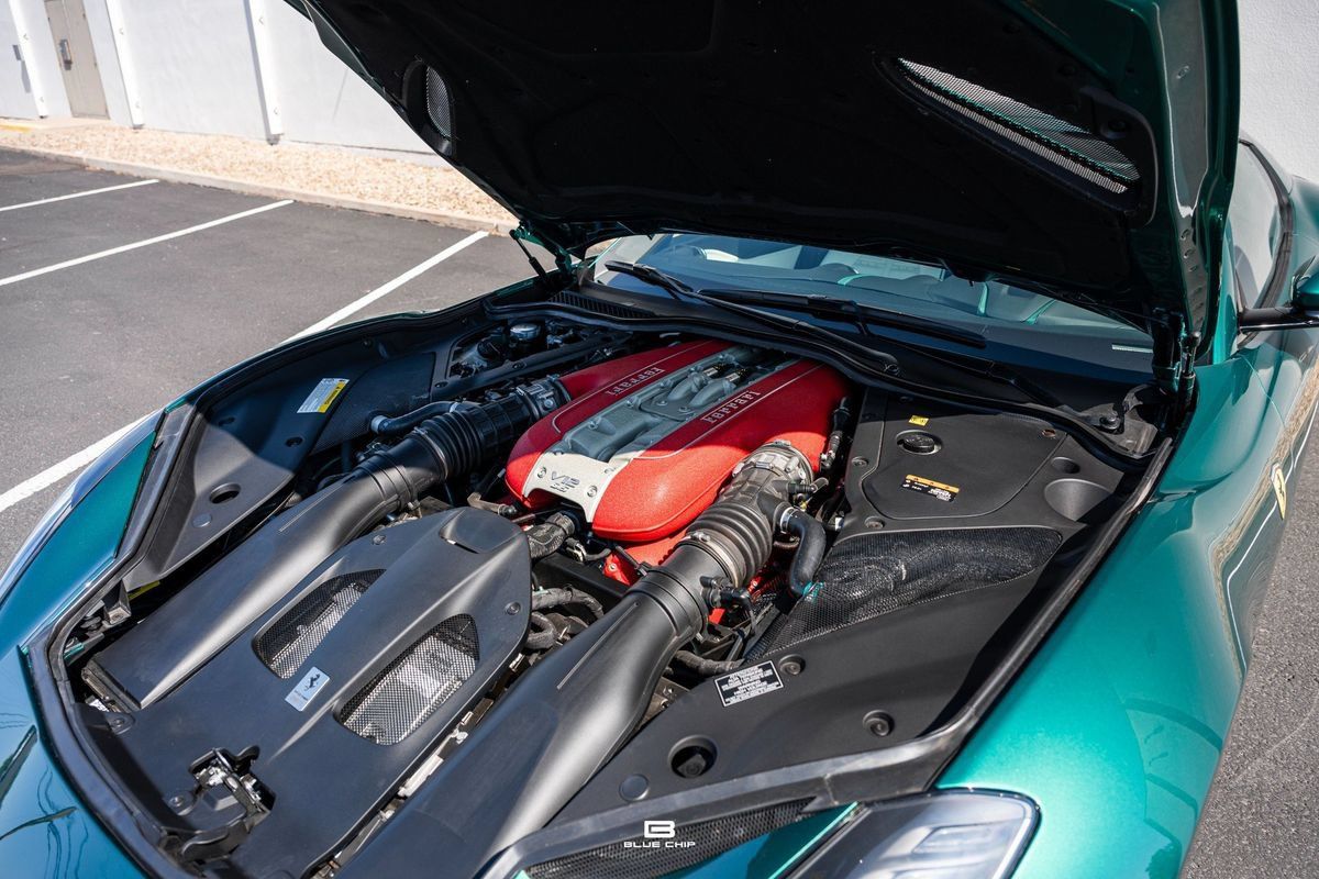 Used 2022 Ferrari 812 GTS RWD image 25